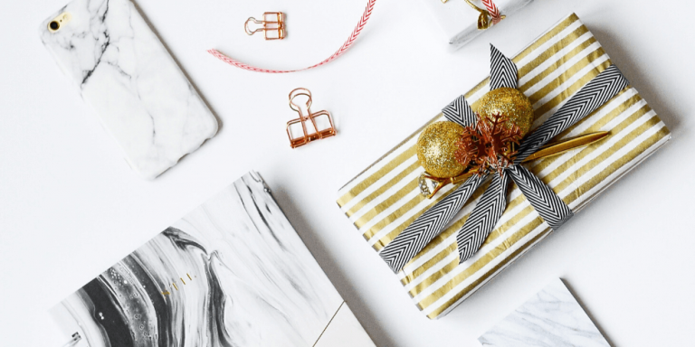 Gifts for long distance friends & relatives