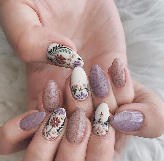 Pretty Spring Nails